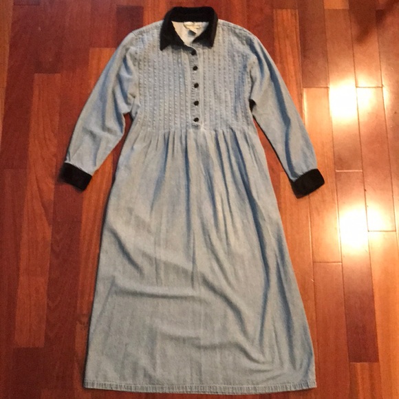 Dresses & Skirts - Denim Dress